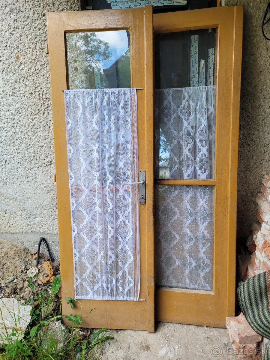 Drevene dvere
