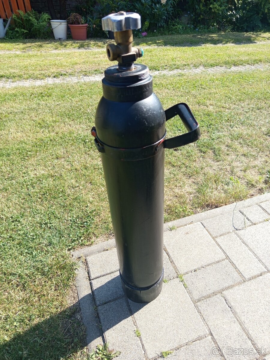 CO2 fľaša
