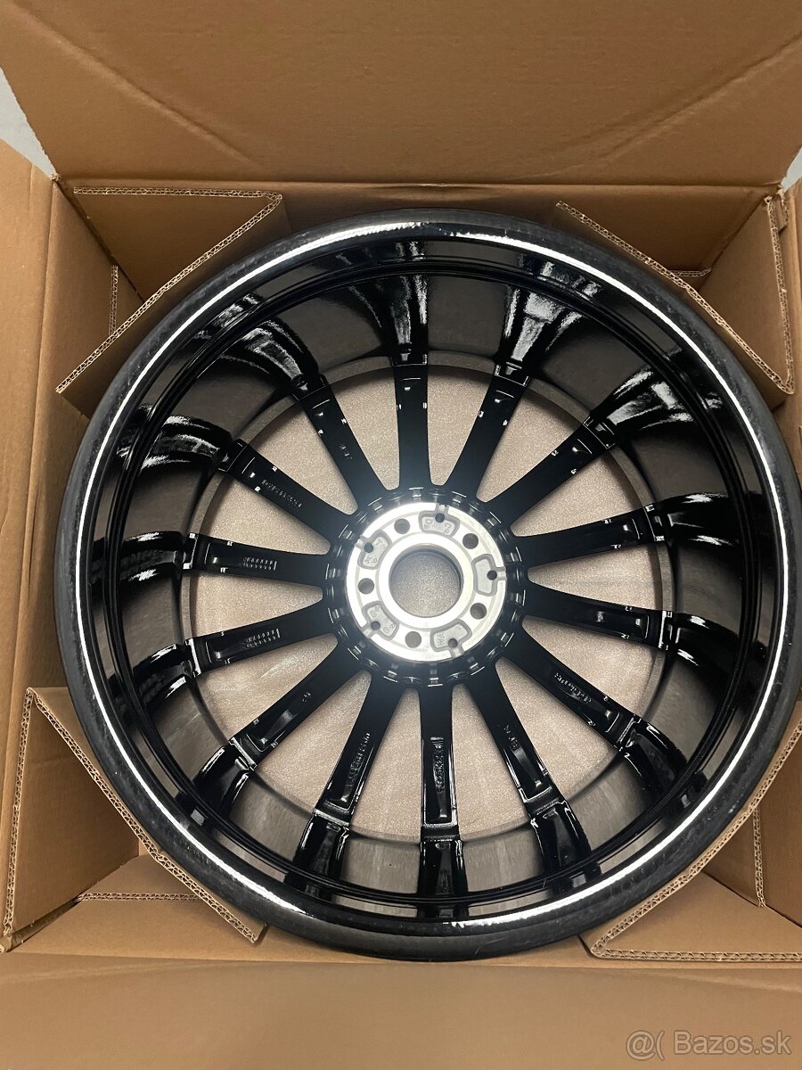 PREDAM HLINÍKOVÝ DISK MERCEDES 20R AMG