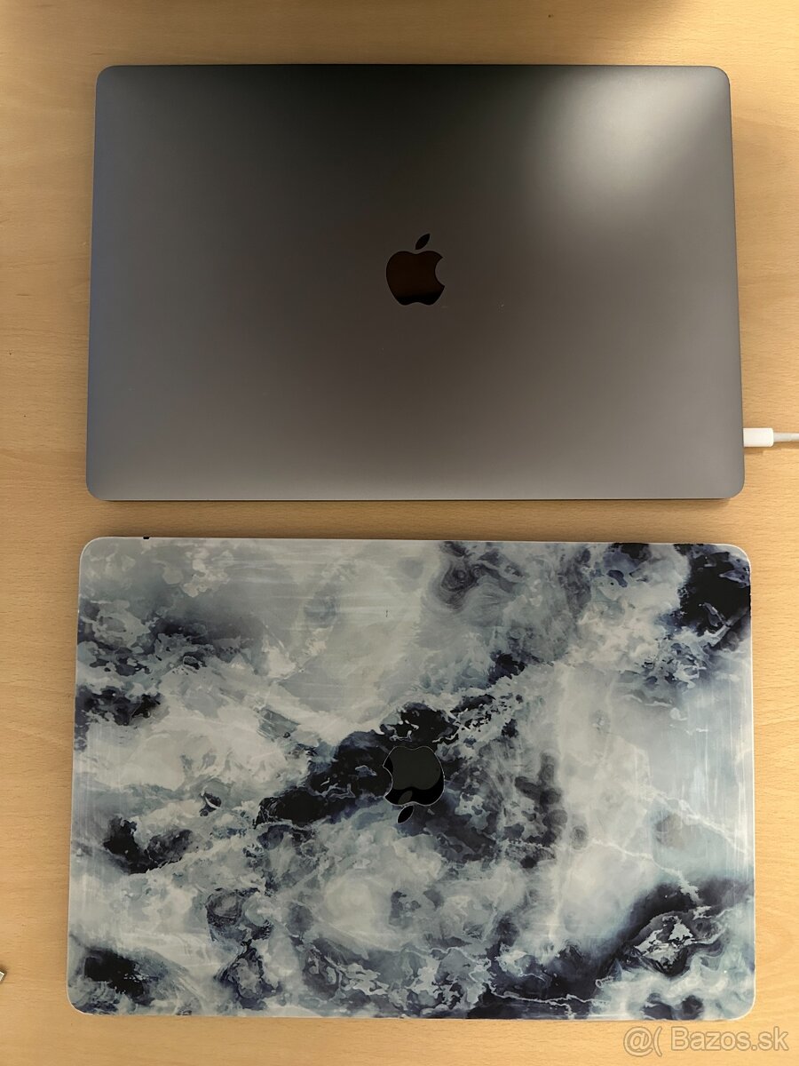 MacBook Pro 15" (2019) –  nefunkčný displej