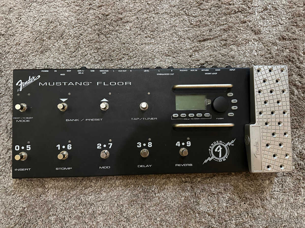 Fender Mustang Floor guitar Multi-Effects Pedal