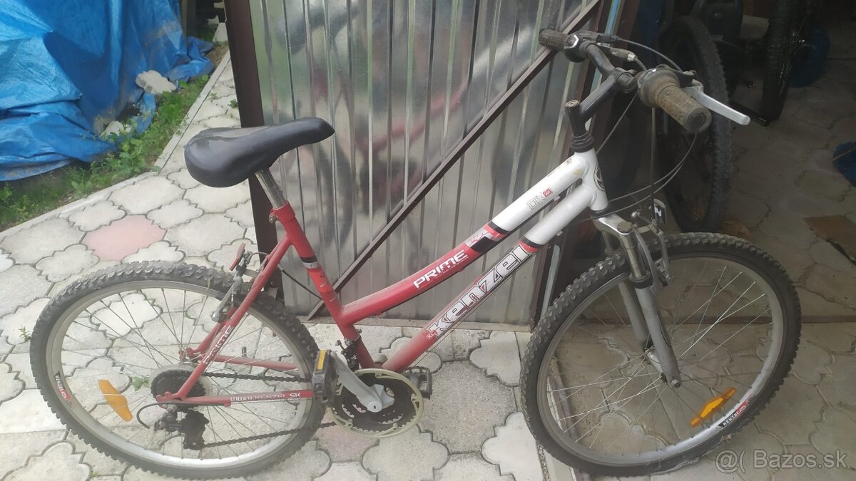 Dievčenský bicykel