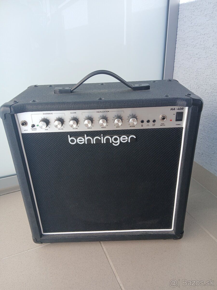 Combo Behringer