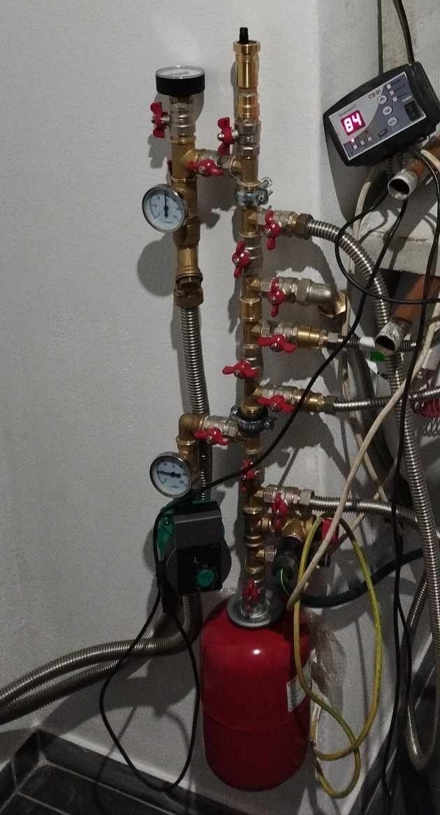 Obehove cerpadlo, kurenie, rozdelovac, ventily.