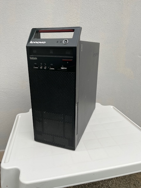 Predám počítač Lenovo E73