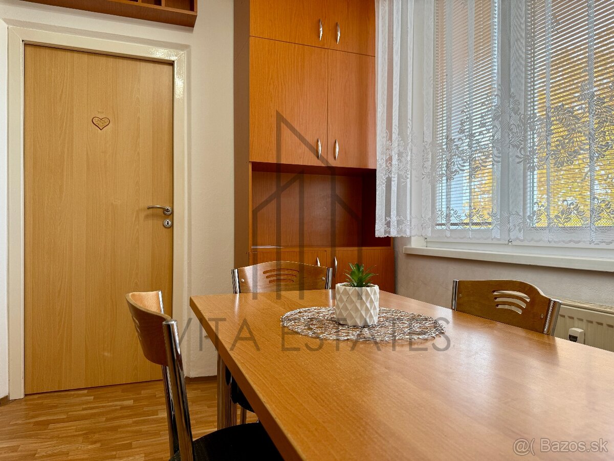 🏡 Na prenájom 1-izbový byt – Górkeho ulica, Prievidza Seve