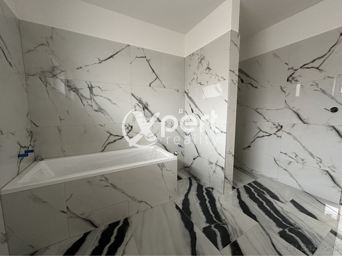 4-IZBOVÝ RODINNÝ DOM NA PREDAJ V OBCI ŽIHÁREC