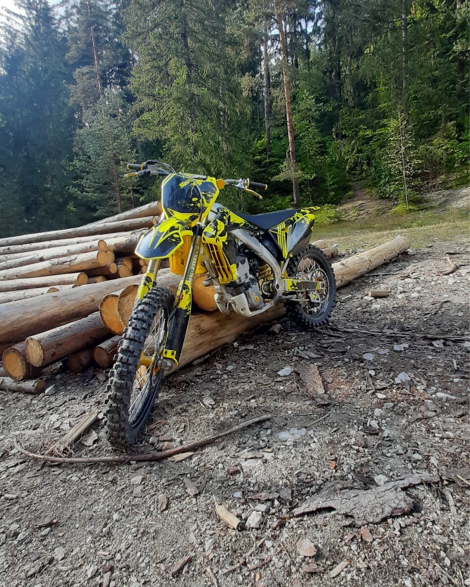 Suzuki RMZ 250 2014