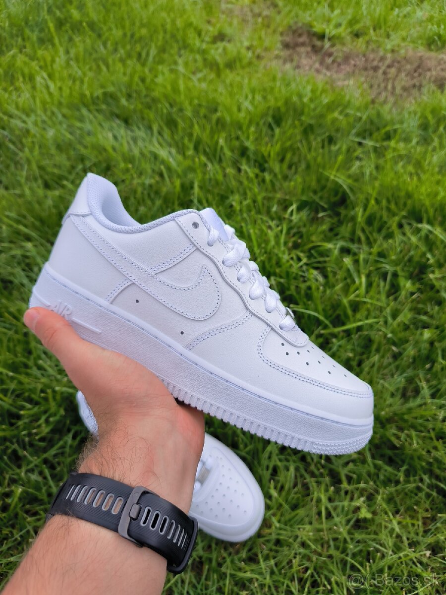 Nike Air Force 1 Triple White 38.5