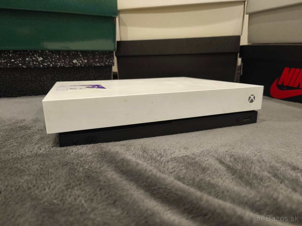 Xbox one X