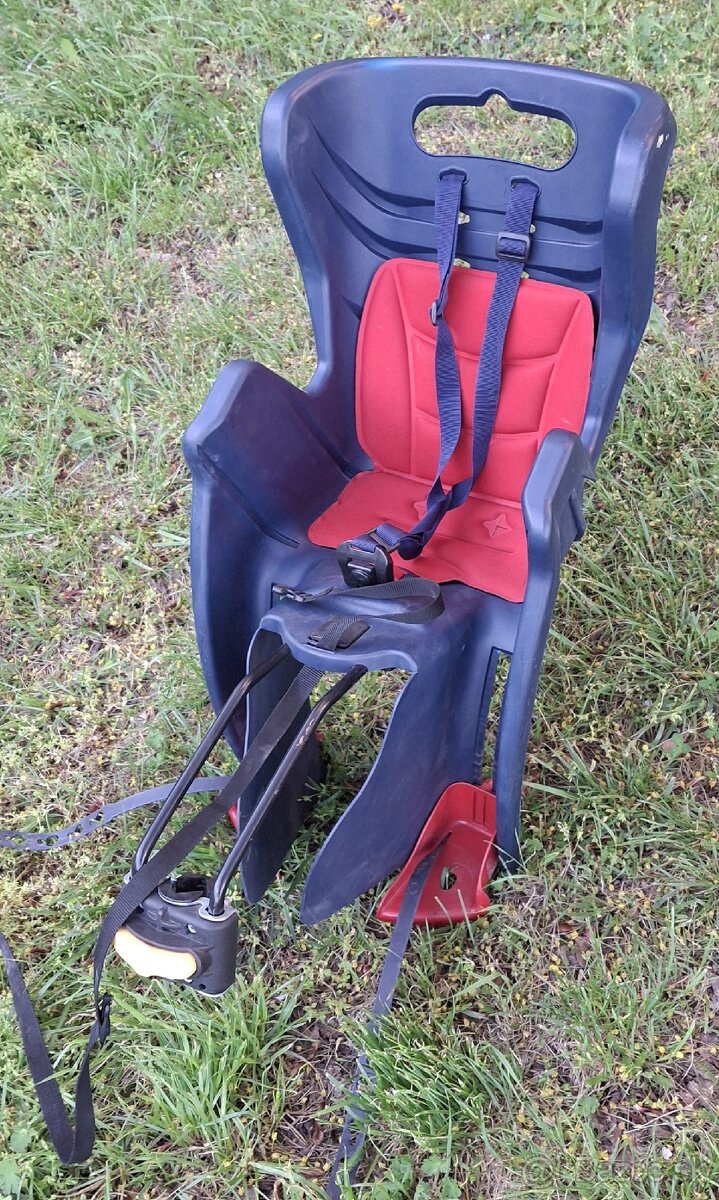 Cyklosedacka na zadný nosič do 22 kg