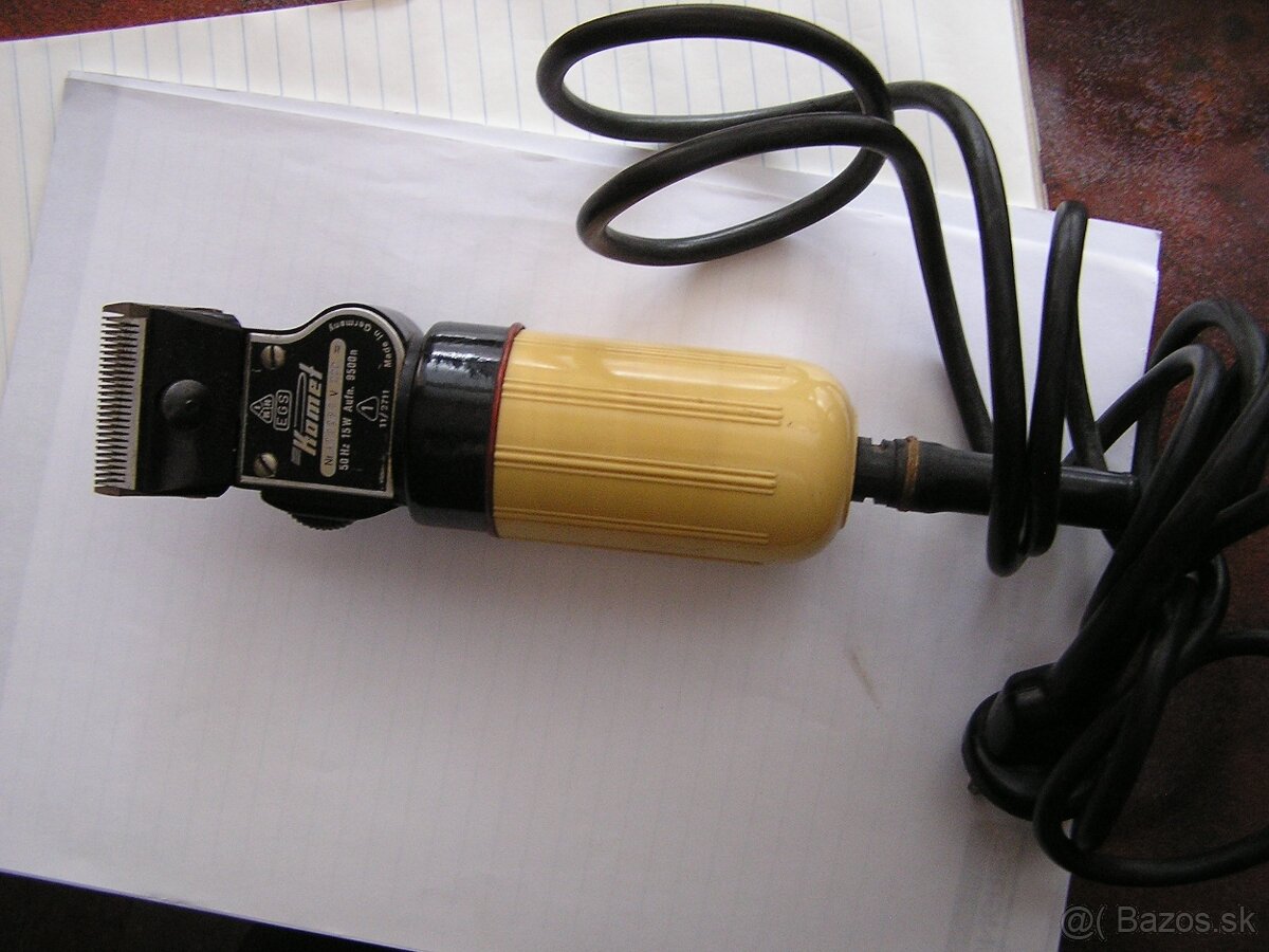 retro strojček na strihanie vlasov