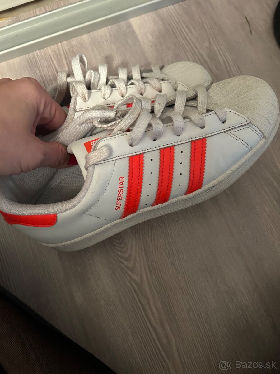 Adidas tenisky