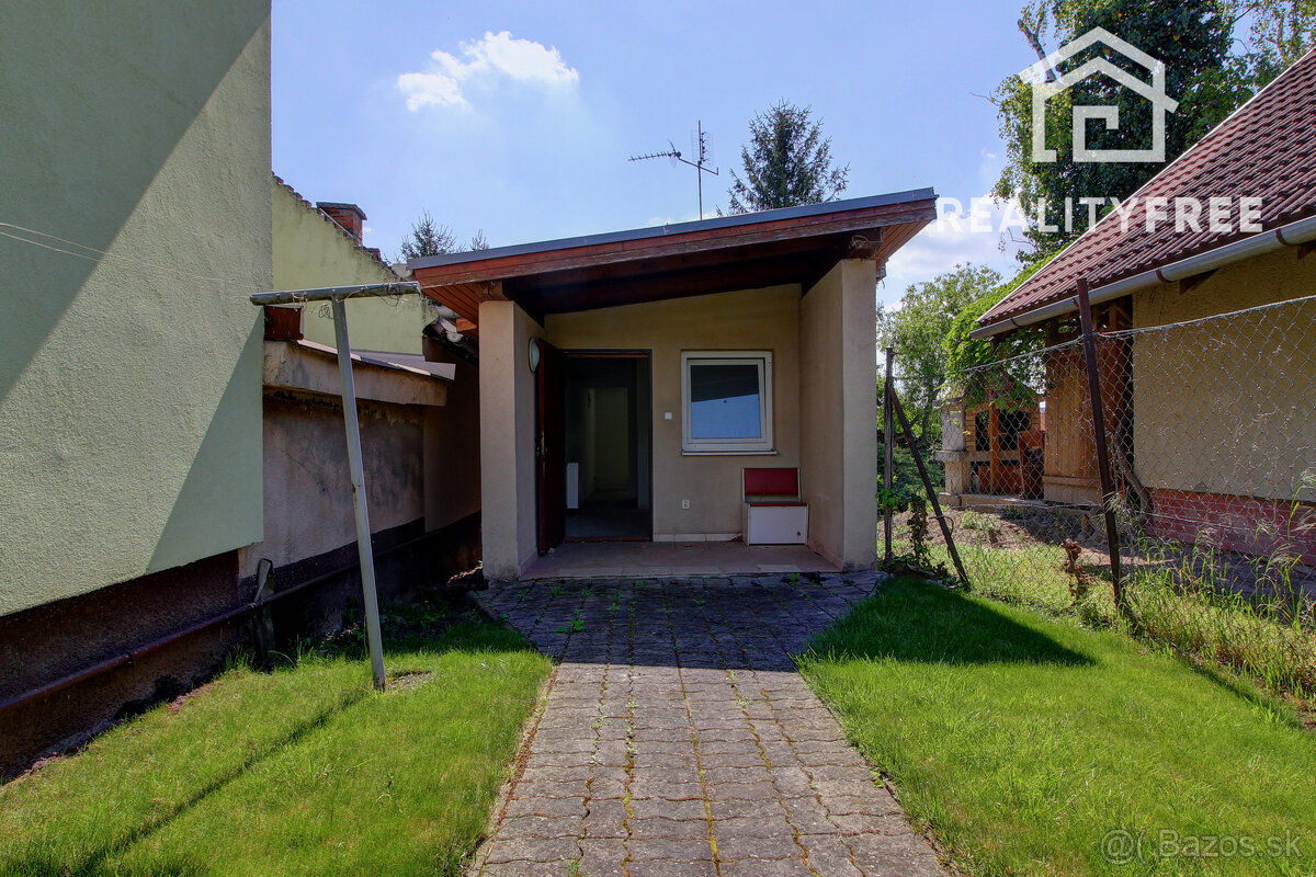 Na predaj 1- izbový rodinný dom TINY HOUSE v Eliášovciach na