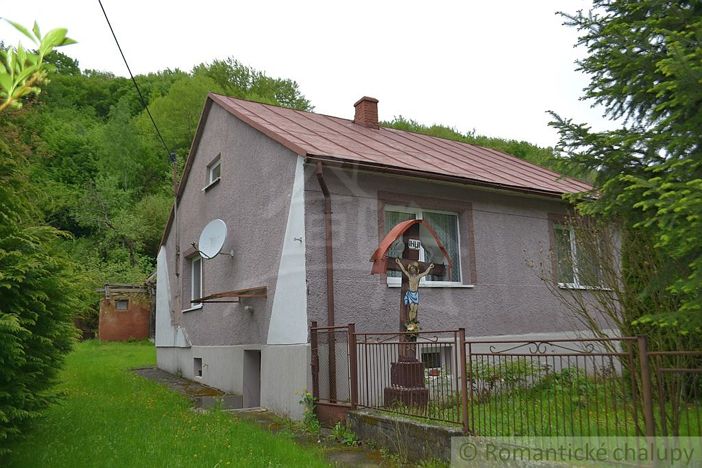 Murovaný dom v peknom prostredí- Malá Poľana