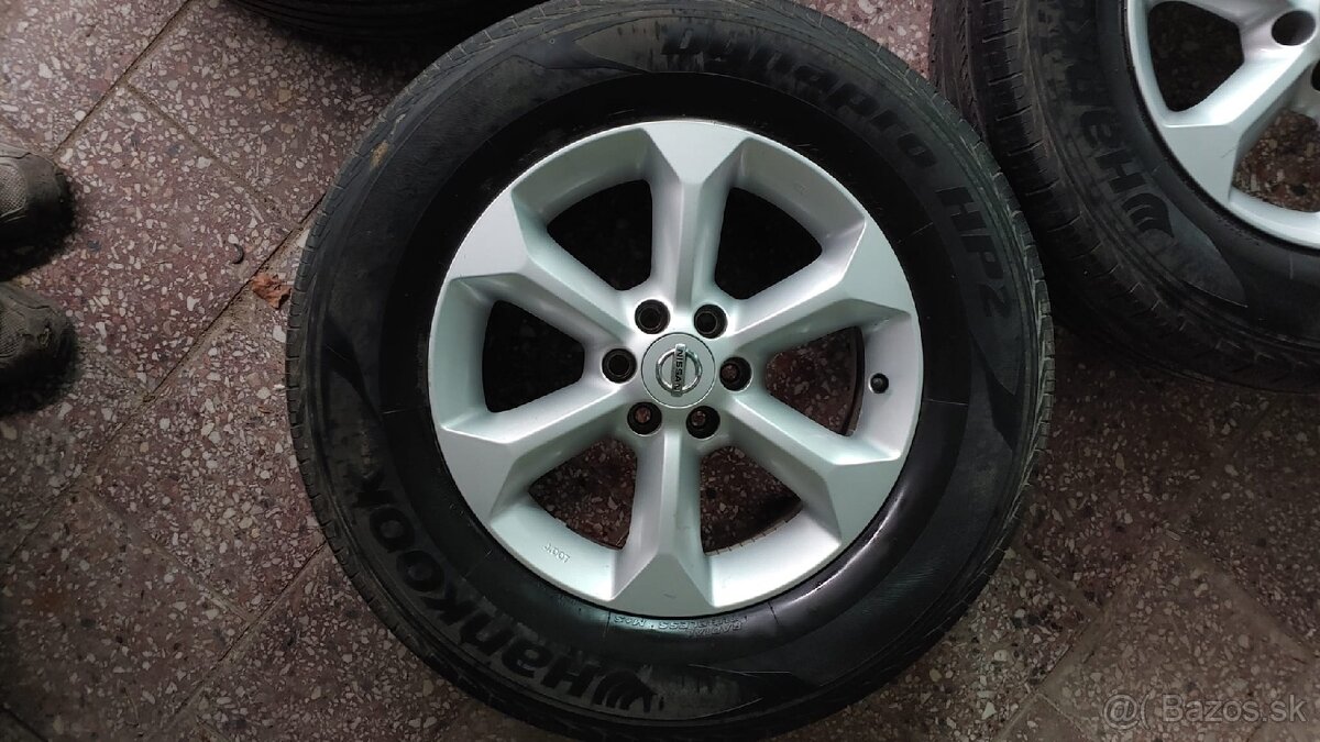 Kolesa Nissan 6x114,3r17 (7J17et30)