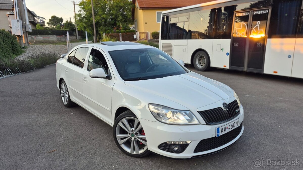 ŠKODA OCTAVIA RS TSI DSG F1 ŠÍBER