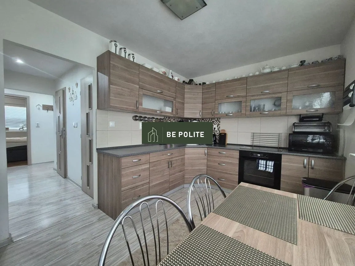 Predaj Krásny 3-izbový byt, 77 m2, kompl.rekonštrukcia, 12 k