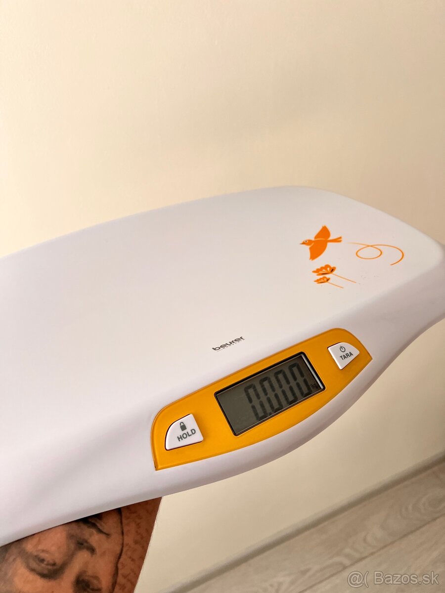 Dojčenská váha/kojeneckae váhy “ Beurer babycare “