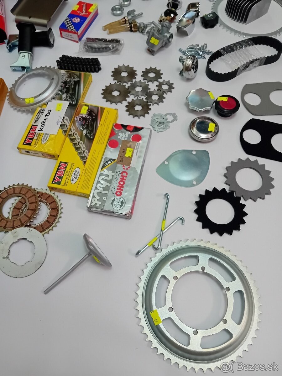 BABETTA 207,210 ,JAWA PIONIER 50 NÁHRADNÉ DIELY SÚČIASTKY