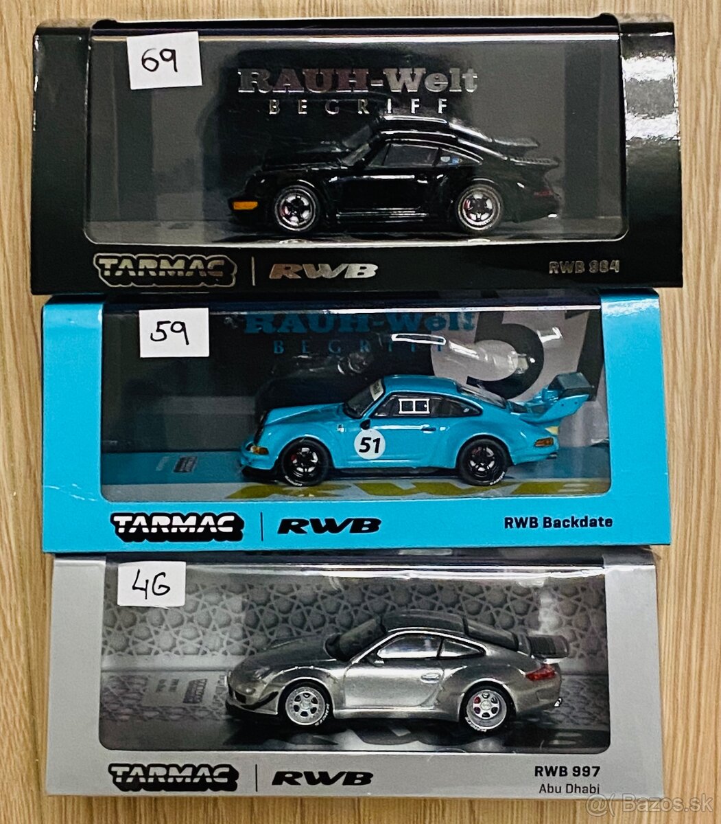 Modely 1/64 rôznych značiek