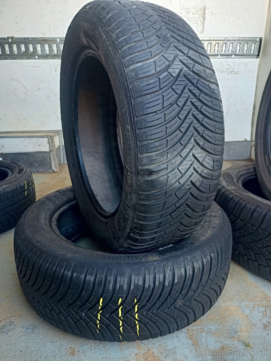 205/60 R16