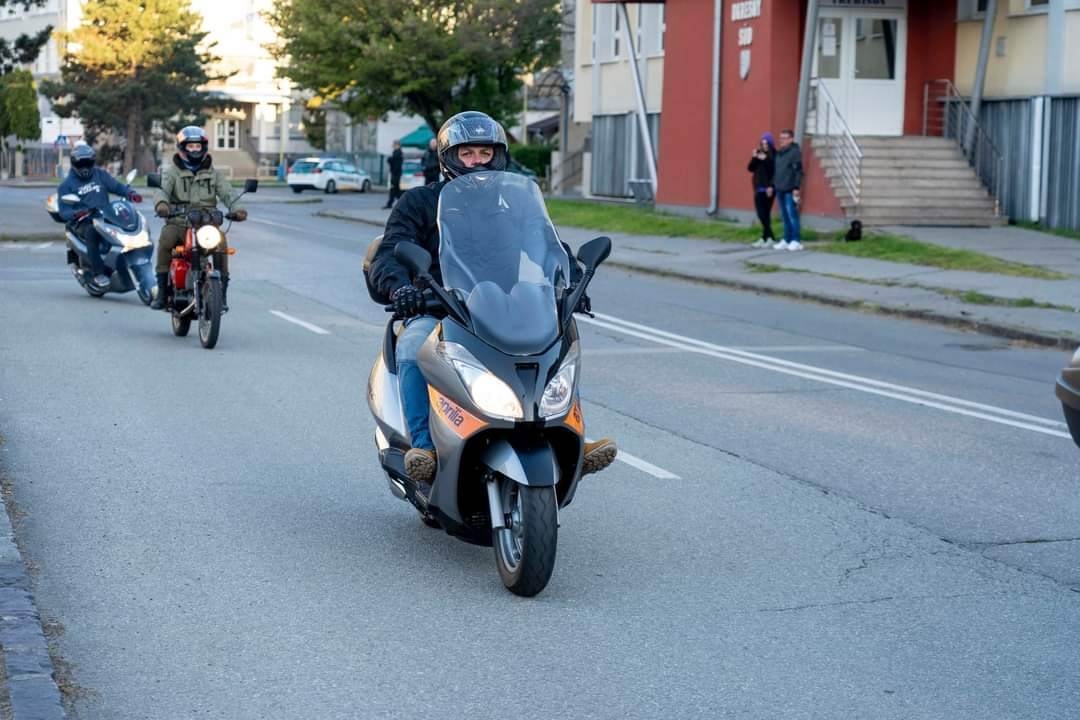 Aprilia atlantic 250cc