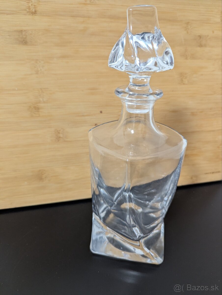 Krištáľová Karafa Bohemia quadro