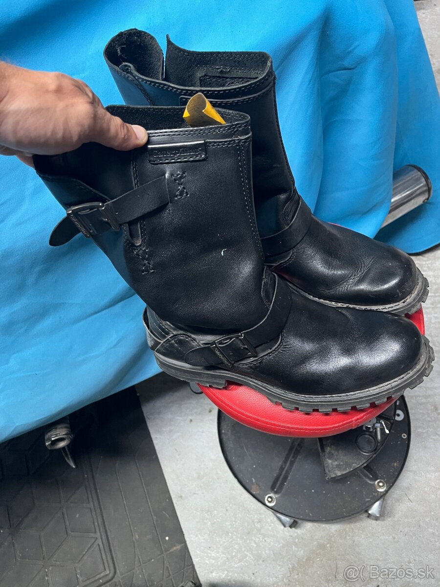 Motočižmy Caterpillar velkost 42
