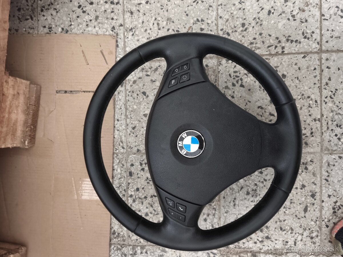 Volant s airbagom BMW e90 e91 e92 e93