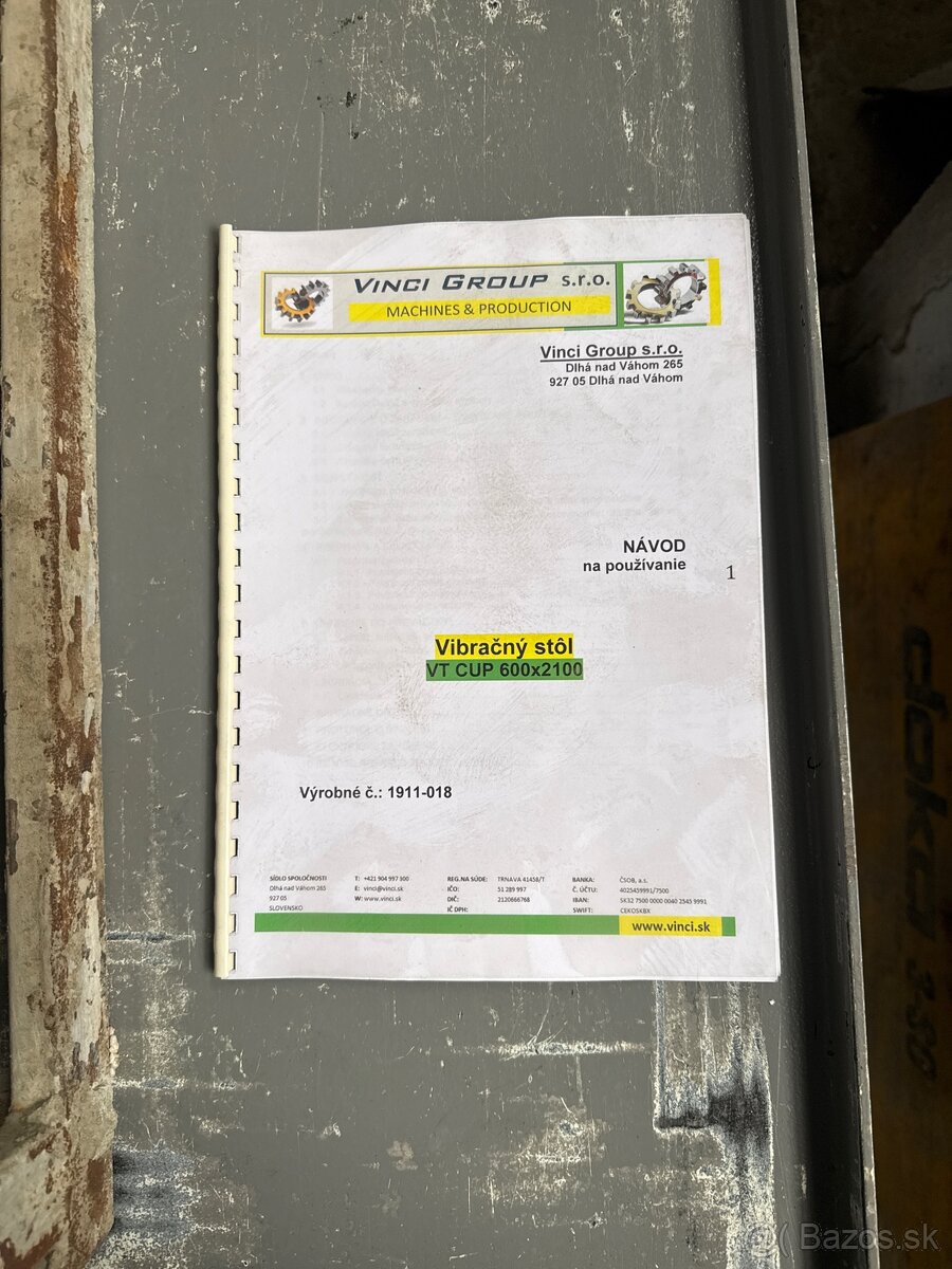 Predám vibracny stôl a formy na betónové ploty.