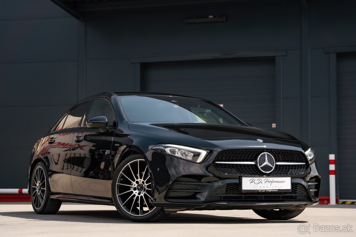 Mercedes-Benz A 180 Sedan AMG Line / EDITION / Night Paket