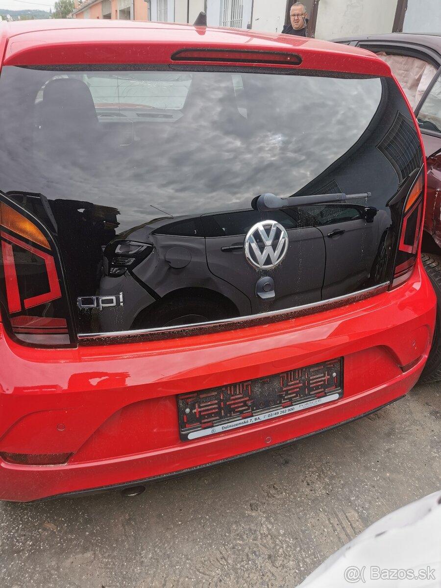 Vw up
