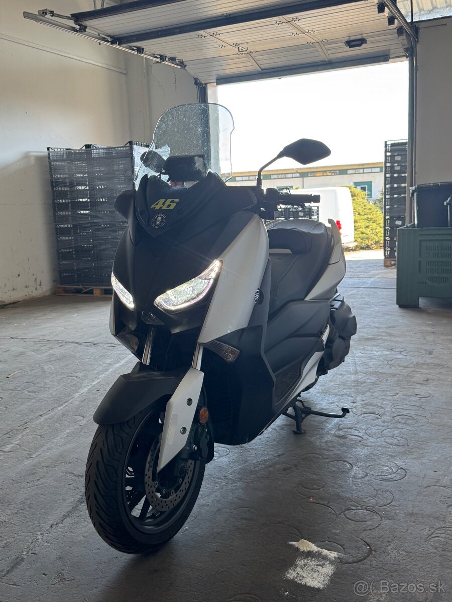 Yamaha xmax 400