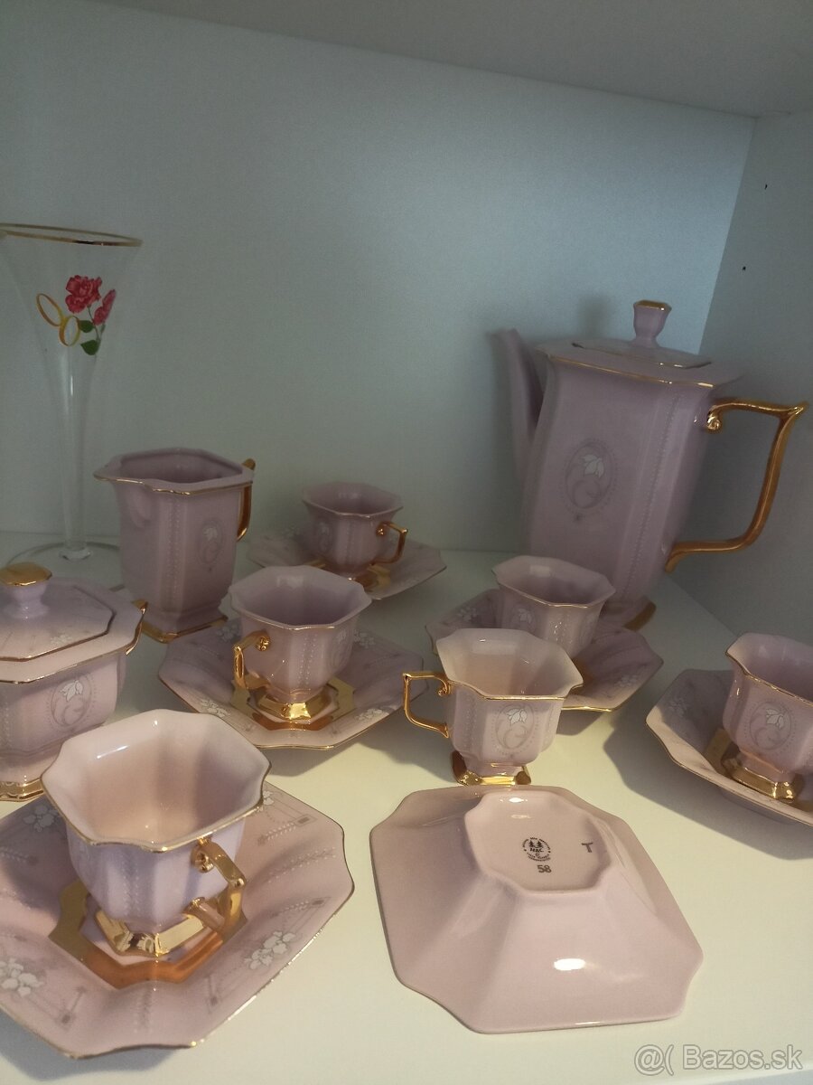 Ružový porcelán