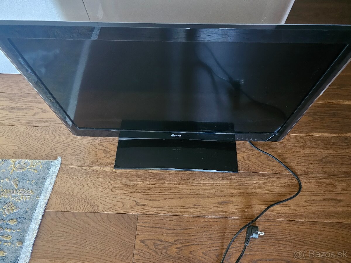 LG 32LV5500 nefunkčný