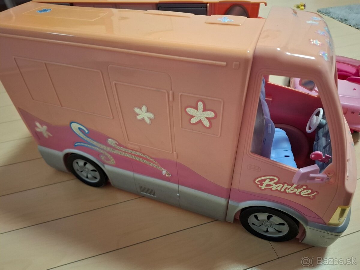 Barbie karavan