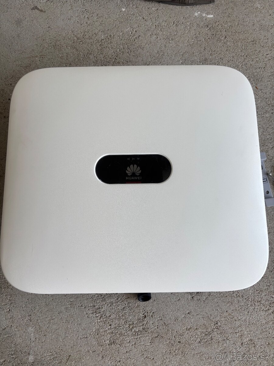 Trojfázový menič napätia Huawei SUN 2000-4KTL-M1 4000 W