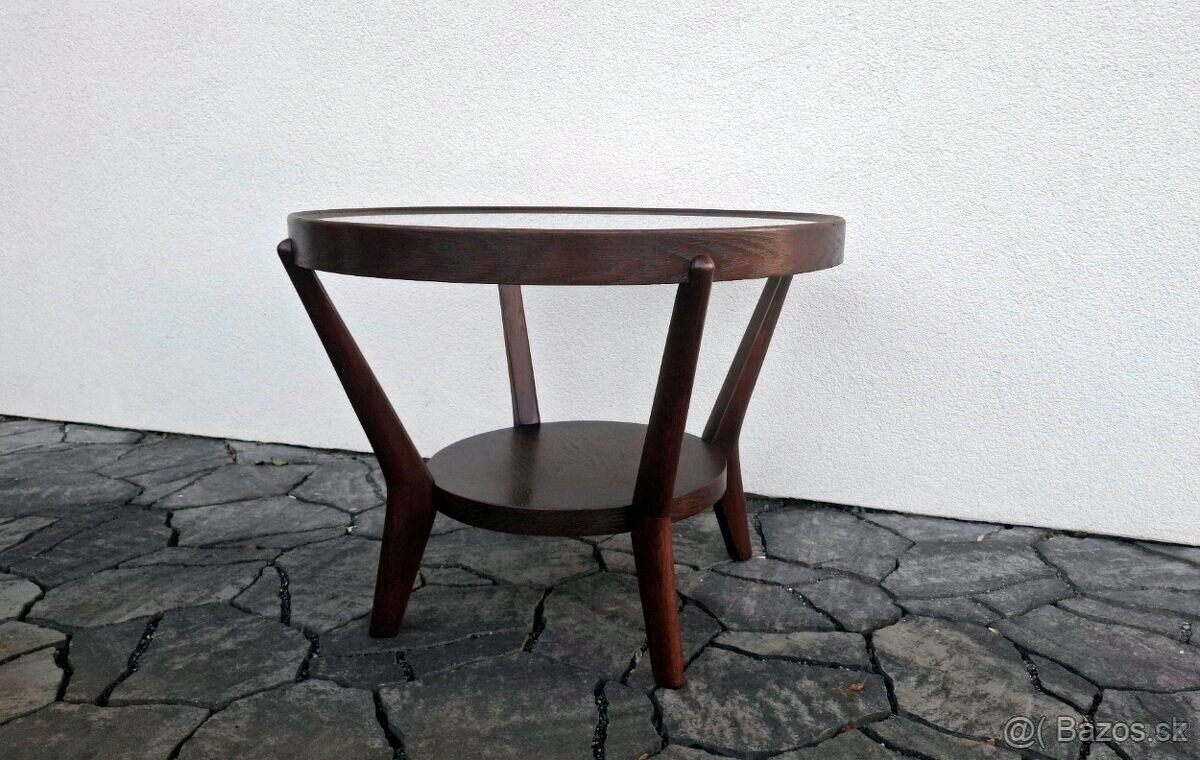 Konferenční stolek Koželka Kropáček