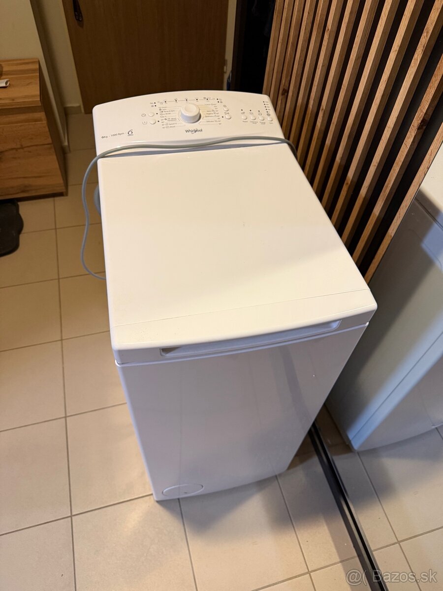 Práčka Whirlpool