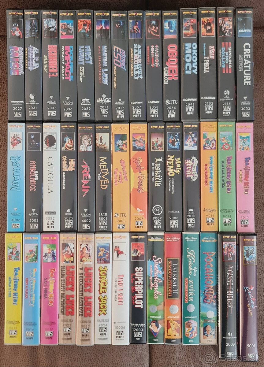 Zbierka originálnych VHS kaziet