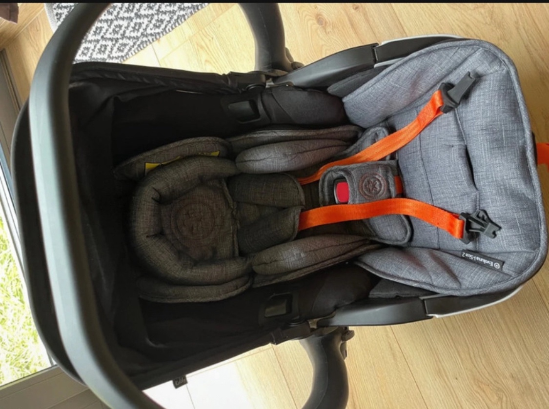 Vajíčko + základňa