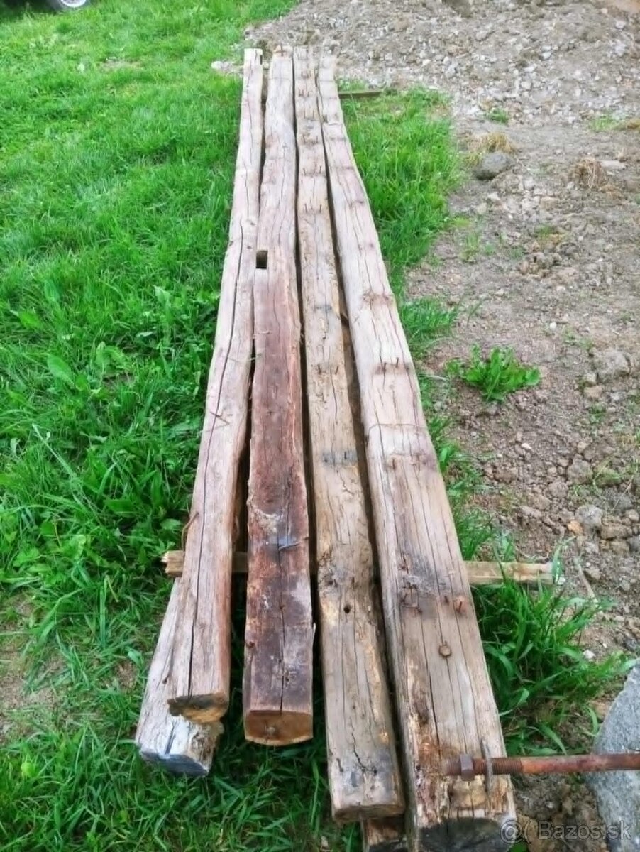 Predám staré drevo hrady , dubové .