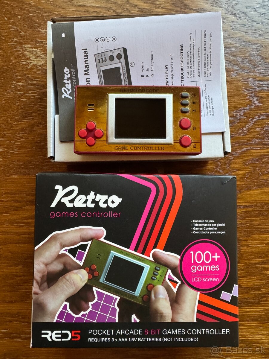 Retro handheld mini konzola RED5 8bit