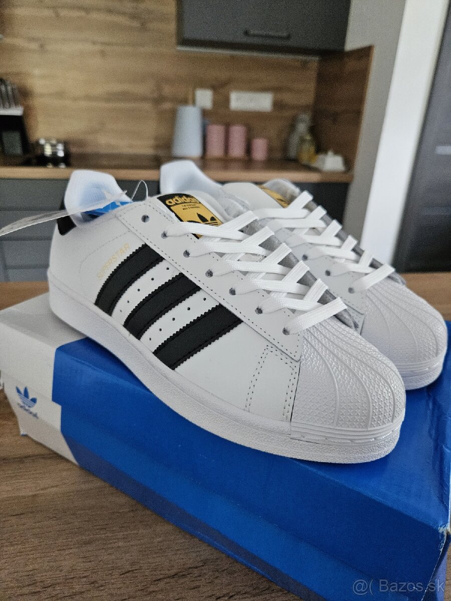 Adidas Superstar veľ. 40