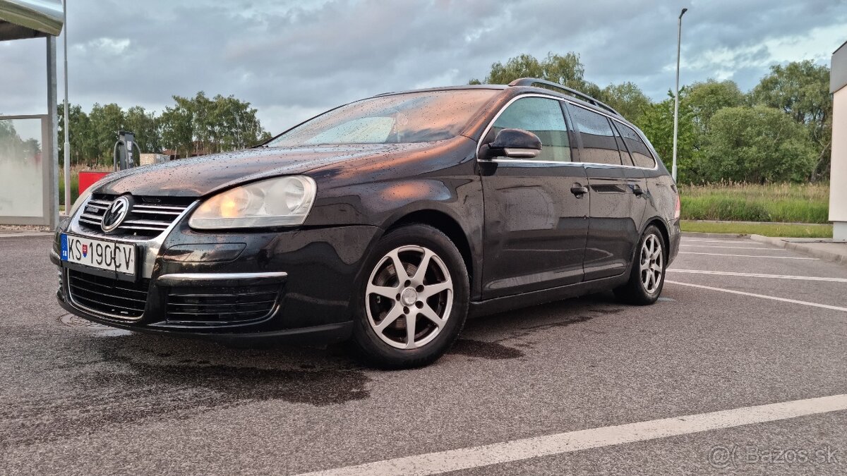 VW GOLF