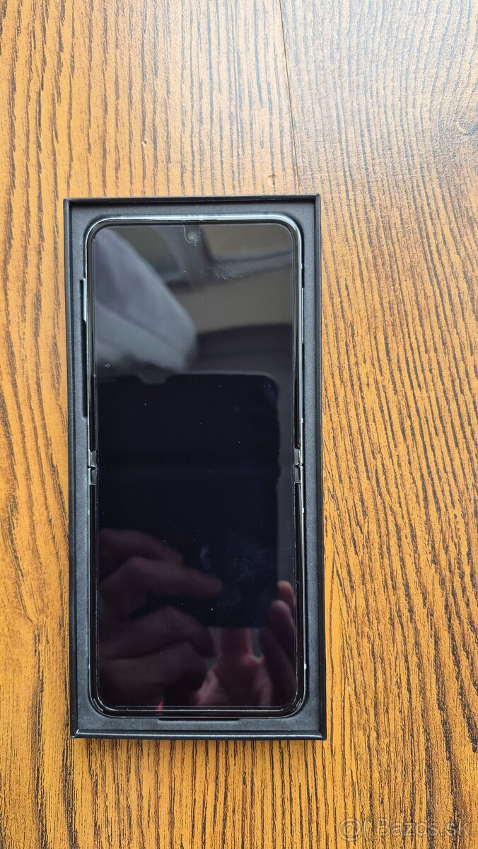 Samsung Z-Flip 5 256GB