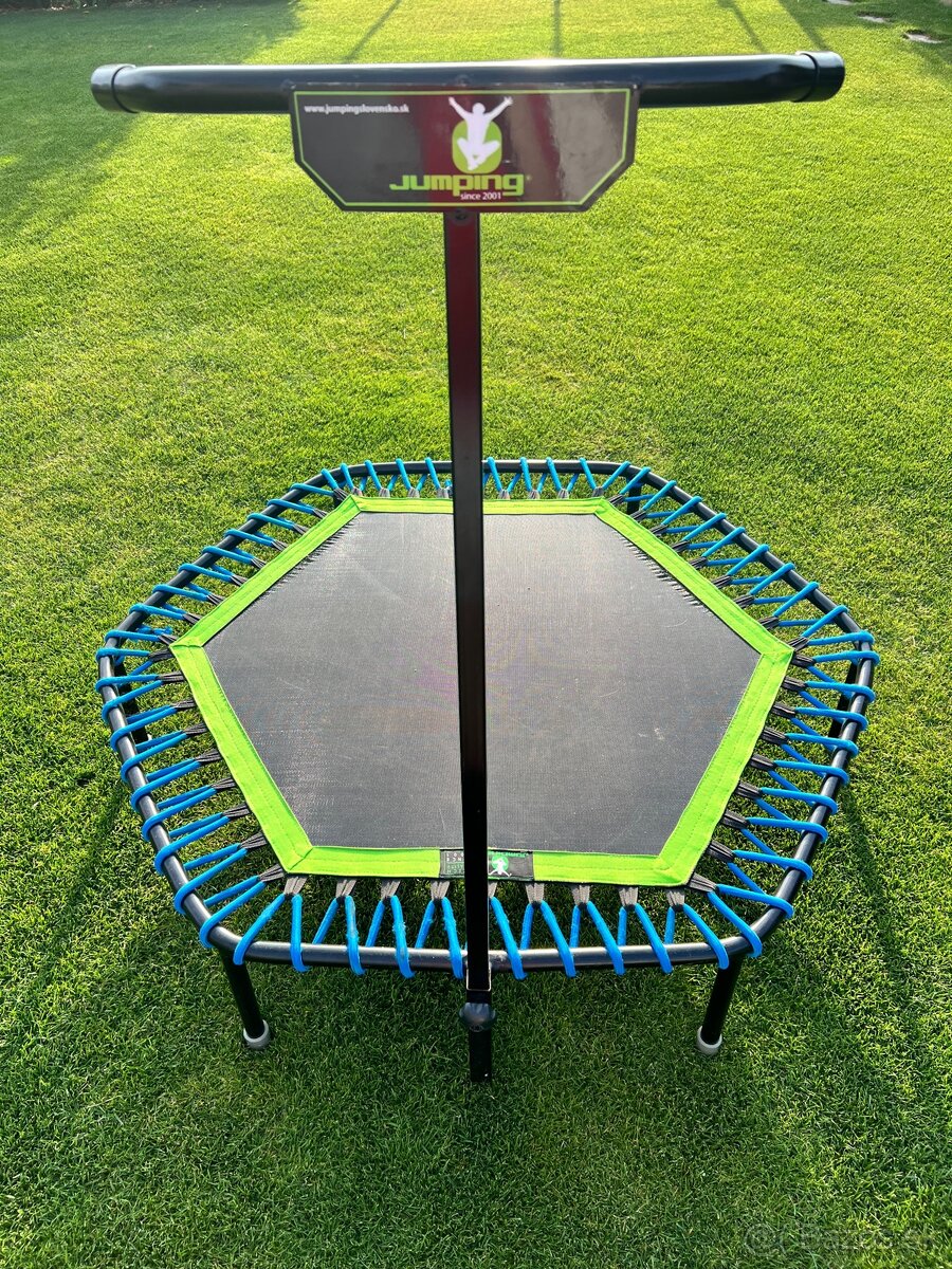 Trampolína na jumping