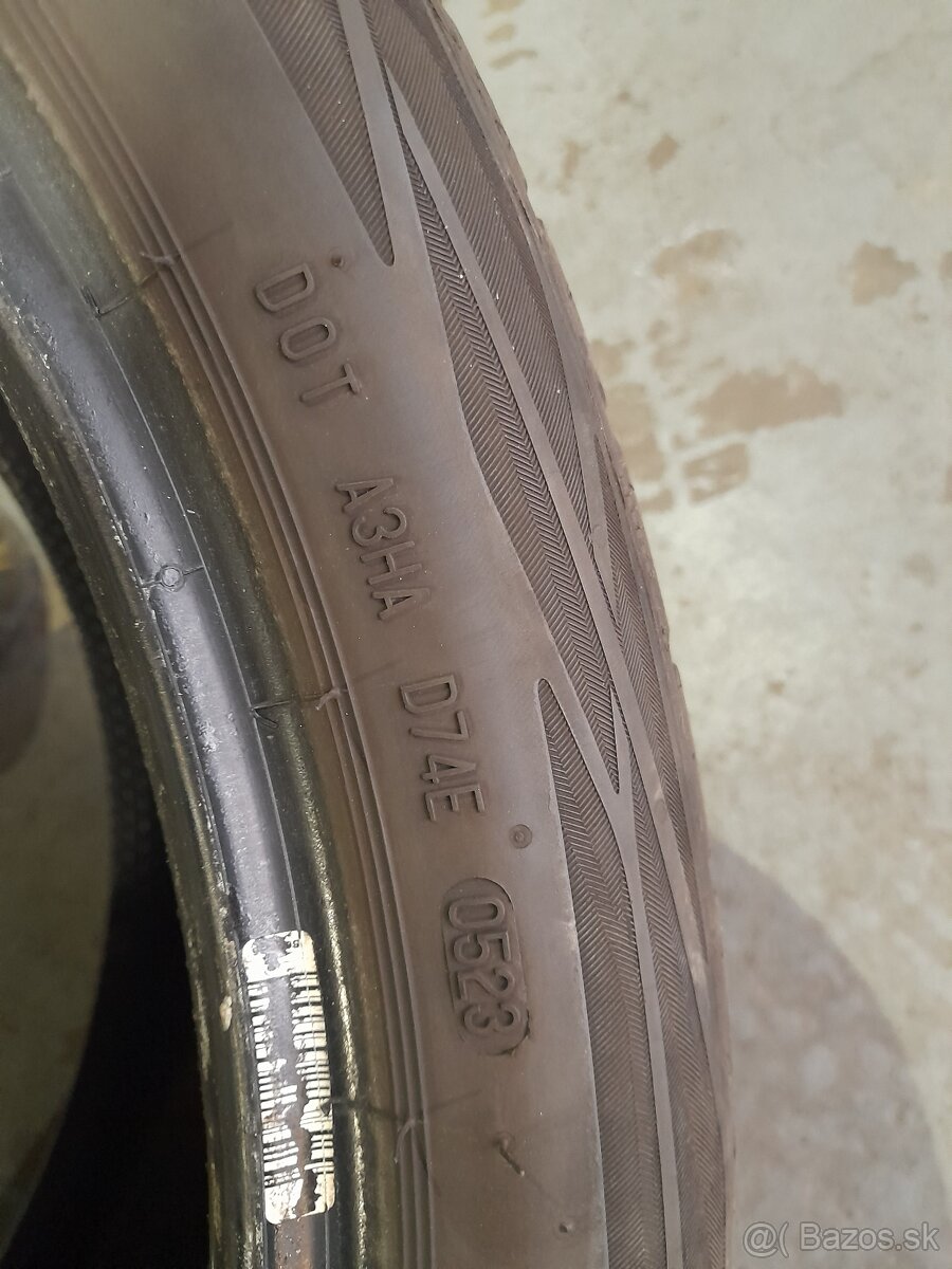 Predam letne pneu 275/35 R 22 a 315/30 R 22
