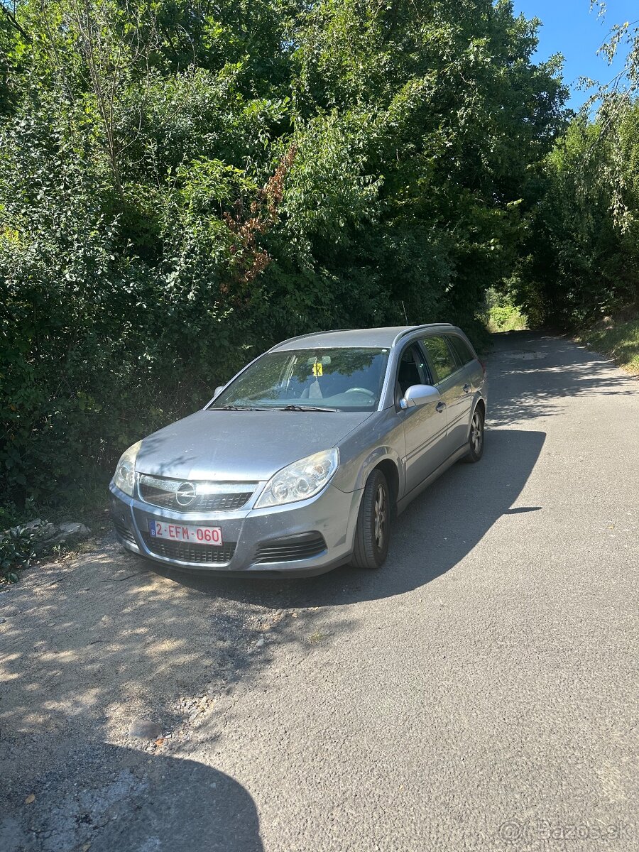 Ponukam na predaj Opel vectra